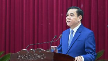 Chủ tịch UBND tỉnh Võ Trọng Hải nêu 9 ưu tiên chính sách để thực hiện mục tiêu phát triển Nghệ An