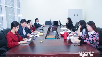 Tiếp tục phát huy hiệu quả của đường dây điện thoại trực tuyến tại kỳ họp HĐND tỉnh