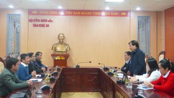 Phó Chủ tịch HĐND tỉnh Nguyễn Như Khôi làm việc với chuyên gia Quỹ Môi trường toàn cầu Việt Nam về phát triển du lịch cộng đồng