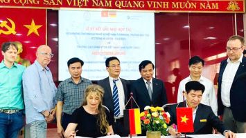 Trường Cao đẳng Kỹ thuật Công nghiệp Việt Nam - Hàn Quốc ký kết với đối tác Đức