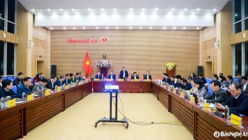 Nghệ An không để gián đoạn việc thực hiện các thủ tục hành chính cho người dân, doanh nghiệp khi sắp xếp, tinh gọn bộ máy