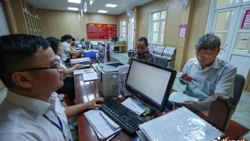 Chấm dứt sử dụng cán bộ không chuyên trách xã, ai đủ trình độ có thể về thôn