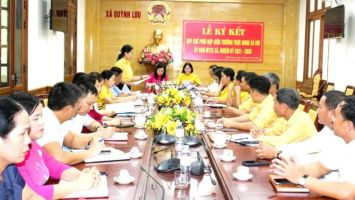 Ký kết Quy chế phối hợp giữa HĐND, UBND với Ủy ban MTTQ xã Quỳnh Lưu năm 2025