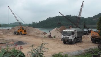 UBND tỉnh Nghệ An phản hồi kiến nghị cử tri về tình trạng khai thác cát, sỏi ảnh hưởng đến sản xuất nông nghiệp