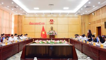 Đoàn giám sát Ủy ban Kinh tế và Tài chính của Quốc hội làm việc với UBND tỉnh