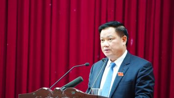 Mỗi một đại biểu dân cử  phải luôn là cầu nối tin cậy giữa Đảng, chính quyền với Nhân dân *