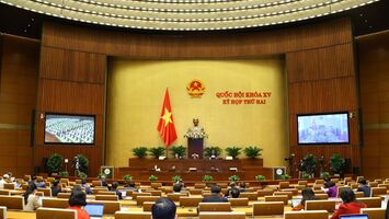 Quốc hội thảo luận trực tuyến về dự án Luật Cảnh sát cơ động