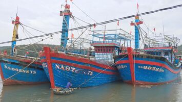 Nghệ An: Công điện khẩn cấm tàu thuyền ra khơi trong bão số 7