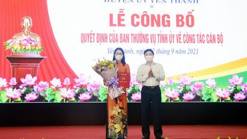 Công bố, trao Quyết định Phó Bí thư Thường trực Huyện ủy Yên Thành