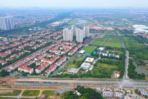 Cử tri các xã phản ánh bảng giá đất điều chỉnh tăng quá cao, gây khó khăn trong thực hiện nghĩa vụ tài chính về đất đai