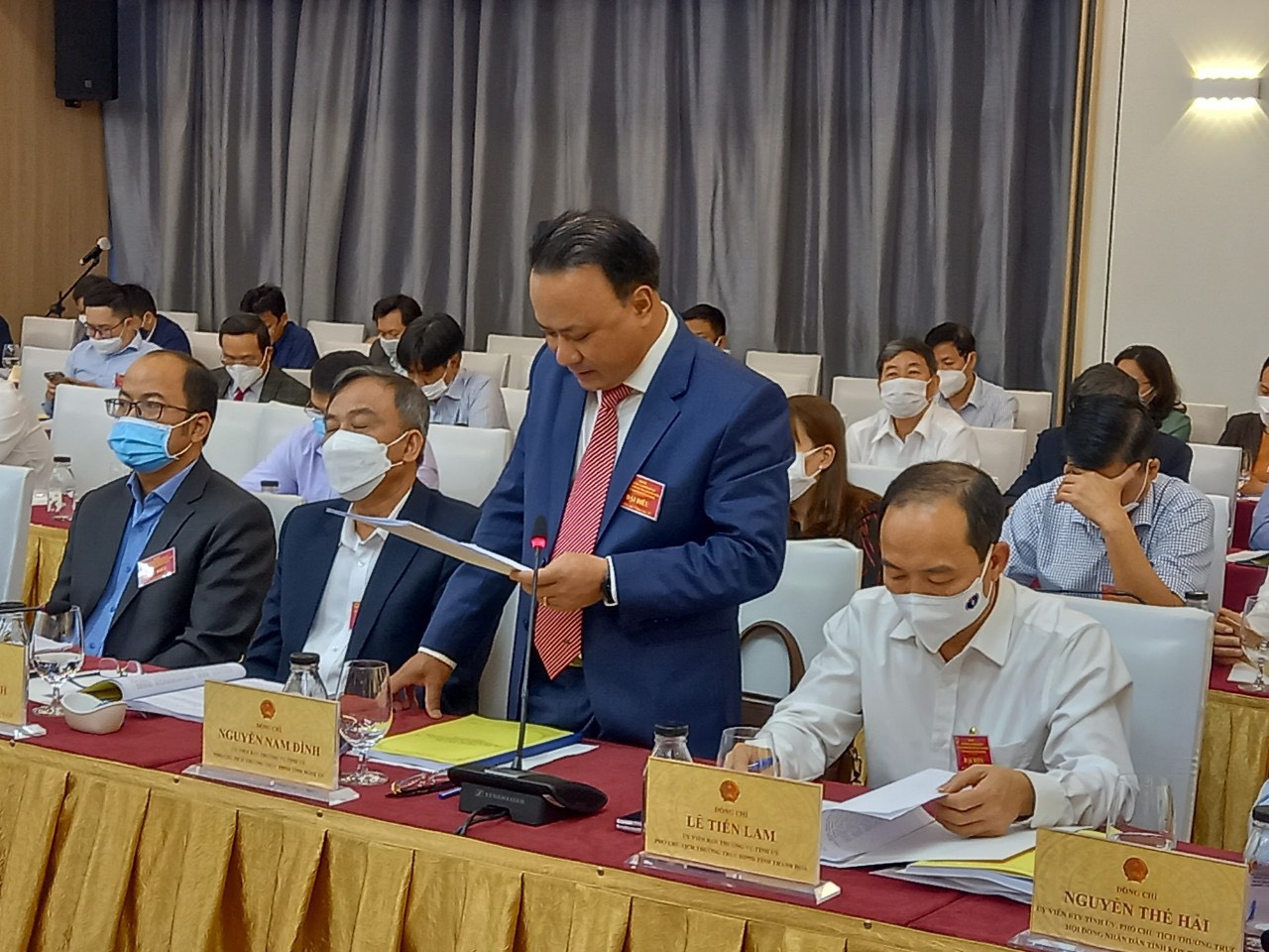 dc----phat-bieu-tai-hoi-nghi.jpg