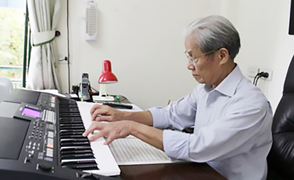 nhac-si-nguyen-tai-tue.jpg