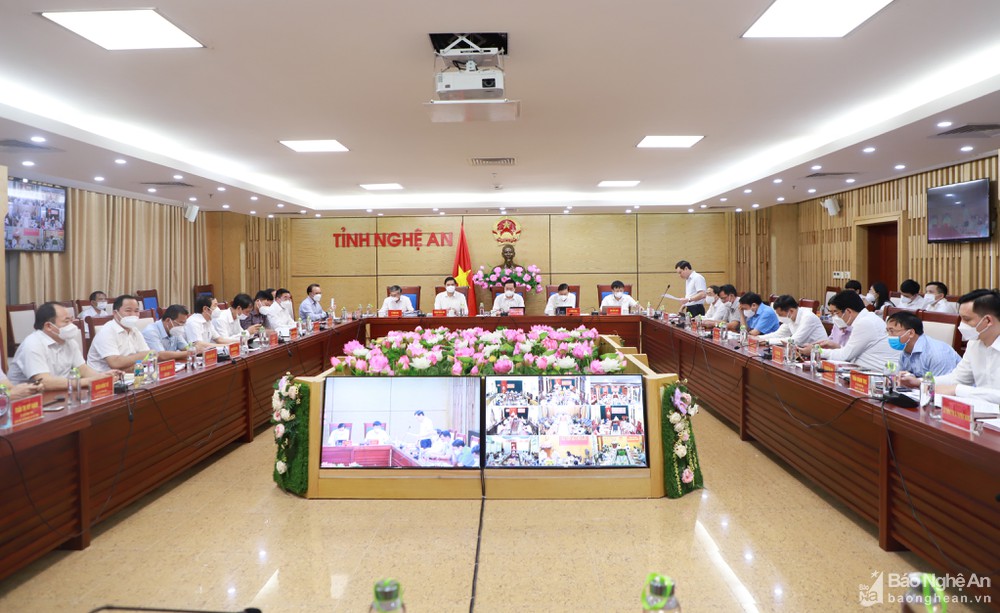 Chủ tịch UBND tỉnh: Tích cực hỗ trợ, tháo gỡ khó khăn cho người dân, doanh nghiệp